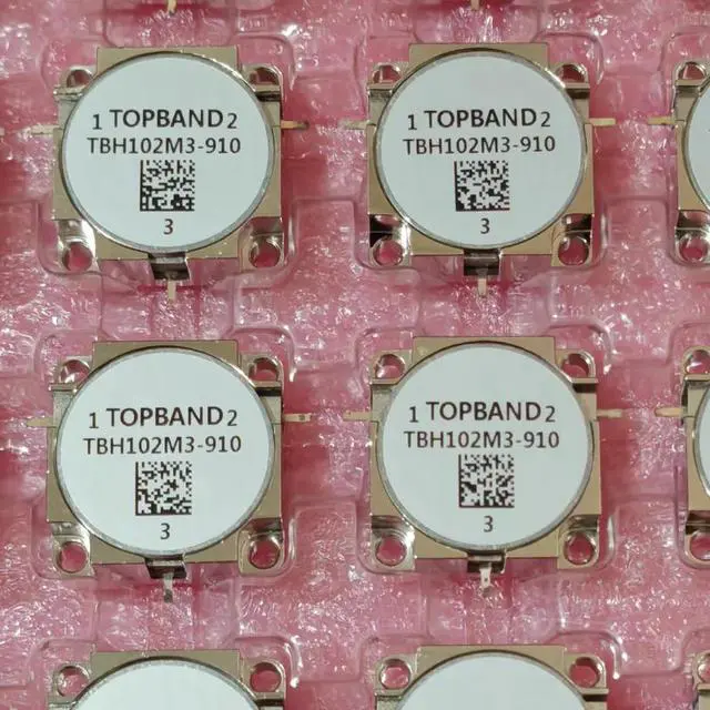 Main image of TBH102M3-910 860-960MHZ 25*25 Positive RF stripline circulator Isolators
