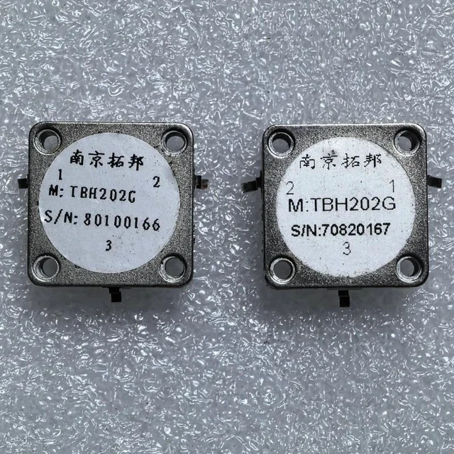 Main image of TBH202G 2300-2400Mhz 2.3Ghz-2.4Ghz 19*19 RF Circulator Isolator