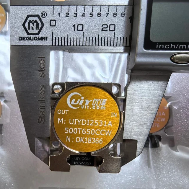 Alt view image 2 of 3 - 500-650MHZ RF isolator circulator 25*32 25.4*31.7 150W