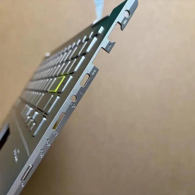 Alt view image 3 of 3 - 100%SL silver For TP470 TP470E TP470EZ laptop keyboard Palmrest Assembly with backlight 90NB0S12