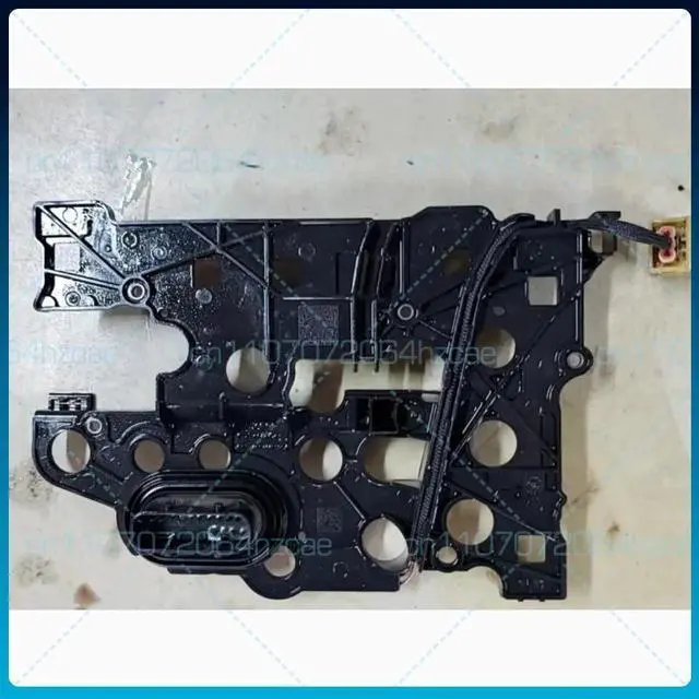 Alt view image 3 of 3 - Suitable for Ford 6F35 transmission Fox Mondeo Escape Sharp boundary Taurus wave box oil leakage line plate
