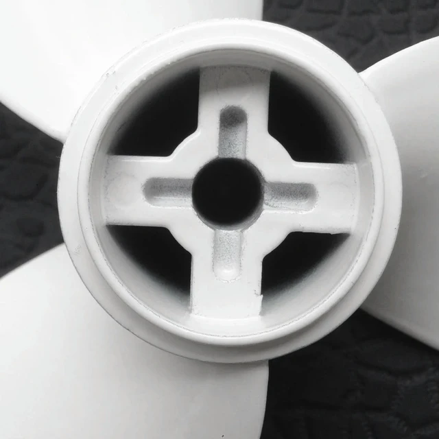 Main image of 7 1/4X5-A Ship Engine Propeller Motor Rotary Paddle 2 Stroke 22.5