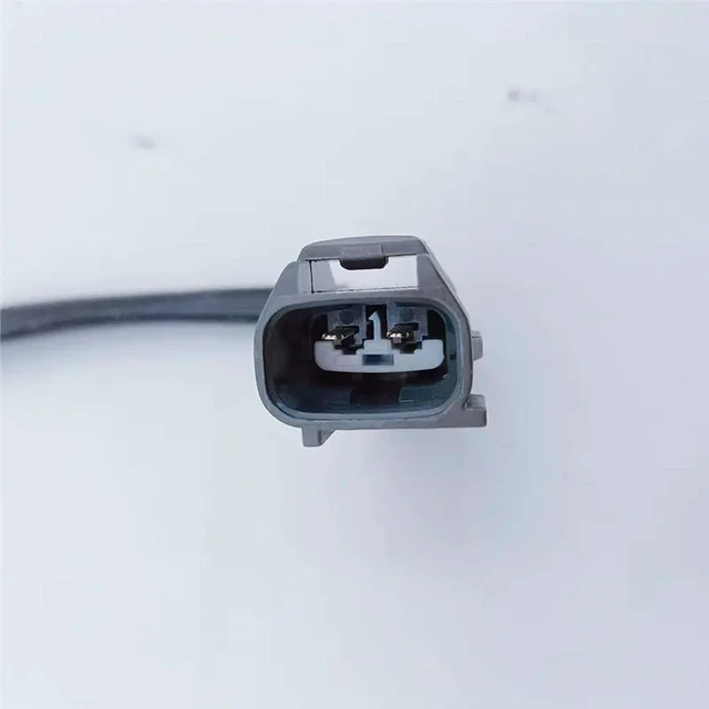 Alt view image 3 of 3 - Exhaust Temperature Sensor 22630-EC01A 22630EC01A For Nissan NP300