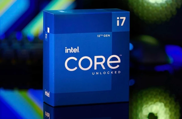 Alt view image 4 of 5 - Intel Core i7-12700K Gaming Desktop Processor with Integrated Graphics and 12 (8P+4E) Cores up to 5.0 GHz Unlocked LGA1700 600 Series Chipset 125W