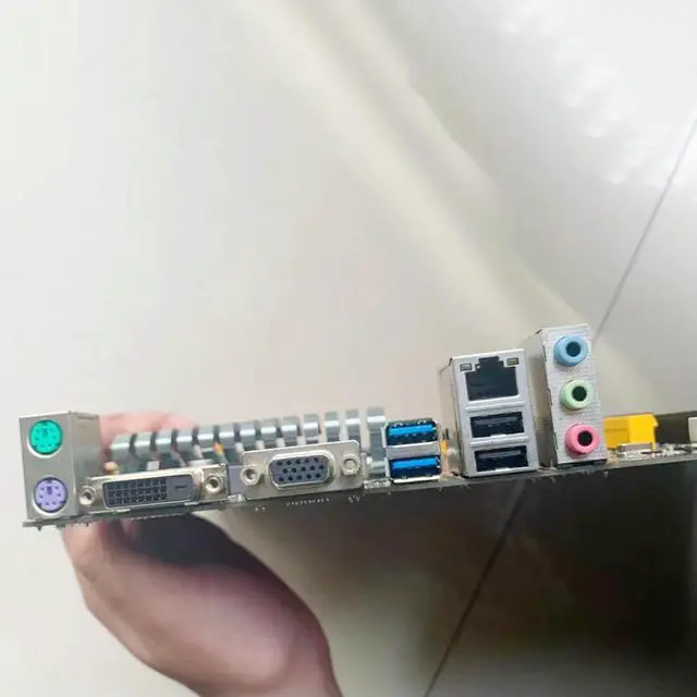 Alt view image 3 of 3 - TB85 Motherboard DDR3 SATA 3 6GPU 6PCI-E B85 LGA 1150 16GB USB2.0 USB3.0 ATX Fast Ship