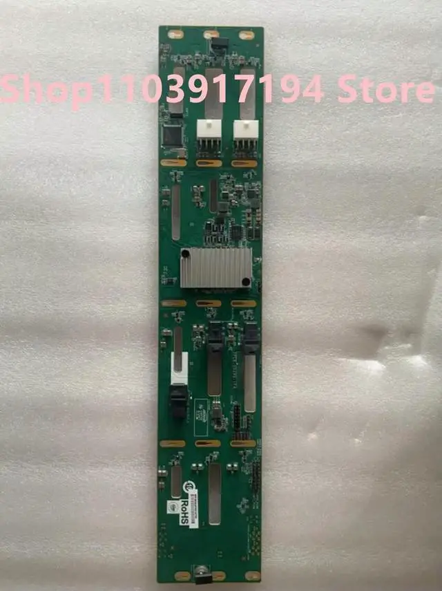 Main image of 12-disk hard disk backplane YZCB-00395-1p4