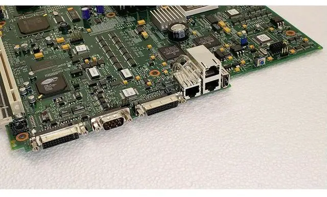 Alt view image 3 of 3 - Server Mainboard X335 48P9077 25R3039 88P9728