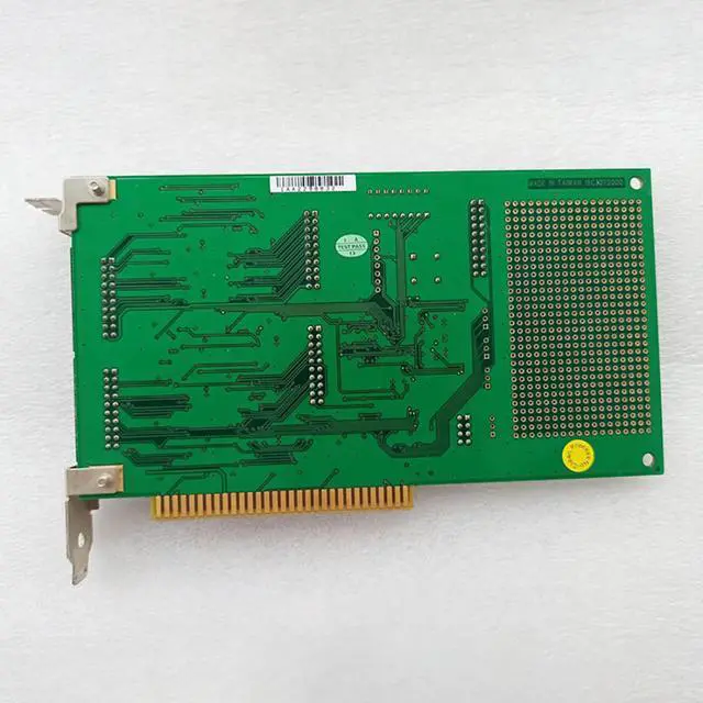 Alt view image 3 of 3 - PCL-720+ REV.A1 I/O Count Card ISA Bus Non Isolated 64-Channel Digital IO Card