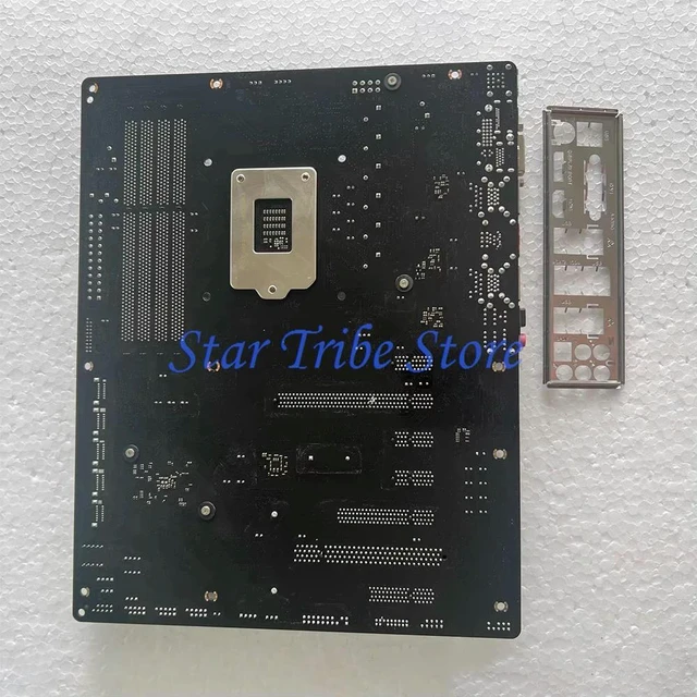 Alt view image 3 of 3 - C226 WS Slot LGA1150 Workstation Motherboard Supports E3 1200 V3 Processor