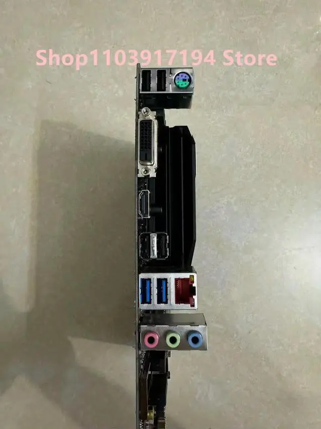 Alt view image 2 of 2 - ROG STRIX B250G GAMING Motherboard