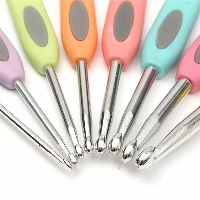 Alt view image 3 of 3 - Knitting Needles Crochet Hooks 8pcs Set 2.5~6mm Easy Tool Plastic Handle Aluminum Useful Accessories