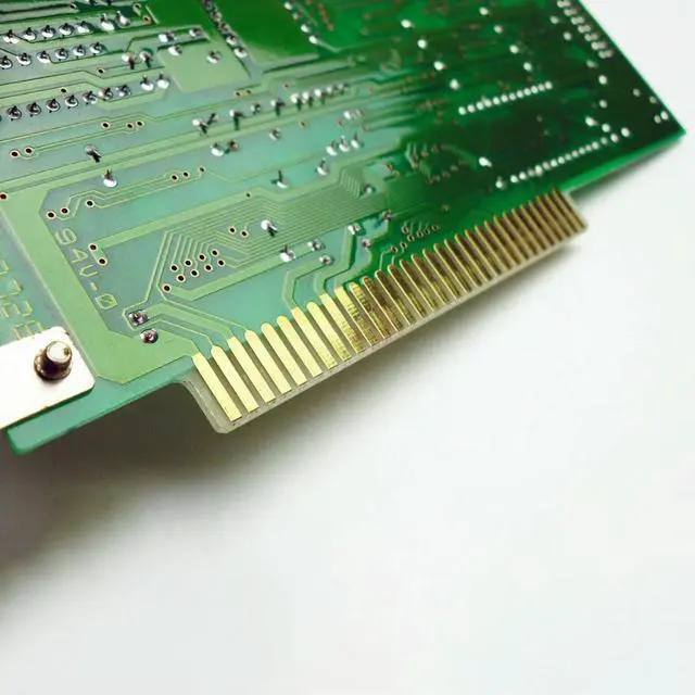 Alt view image 2 of 3 - PCL-711B REV.A1 8-Way 25KHz Multi-function DAS Card Capture Card