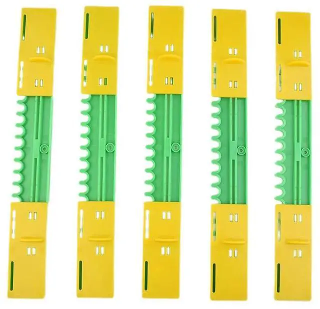 Main image of Plastic Beehive Door Box Entrance Discs 5pcs Set Designed for Nest Gate Use to Control Bee Traffic and Prevent Escape