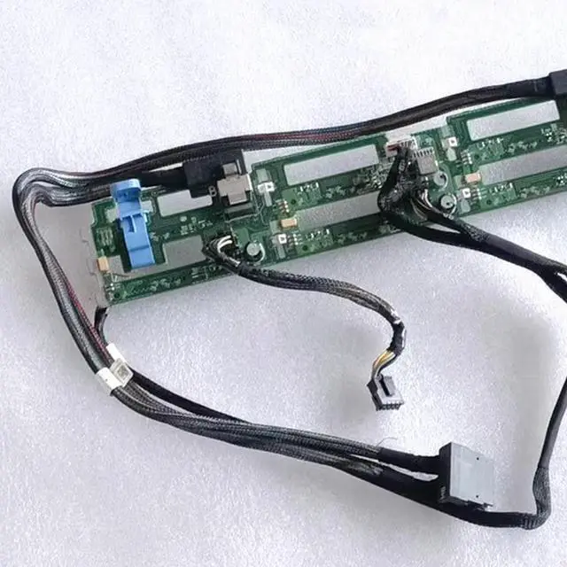 Alt view image 2 of 3 - 0RVVMP For R720 Server Hard Drive Backplane 3.5 Inch 8-Bay CN-0RVVMP RVVMP Replacement Parts