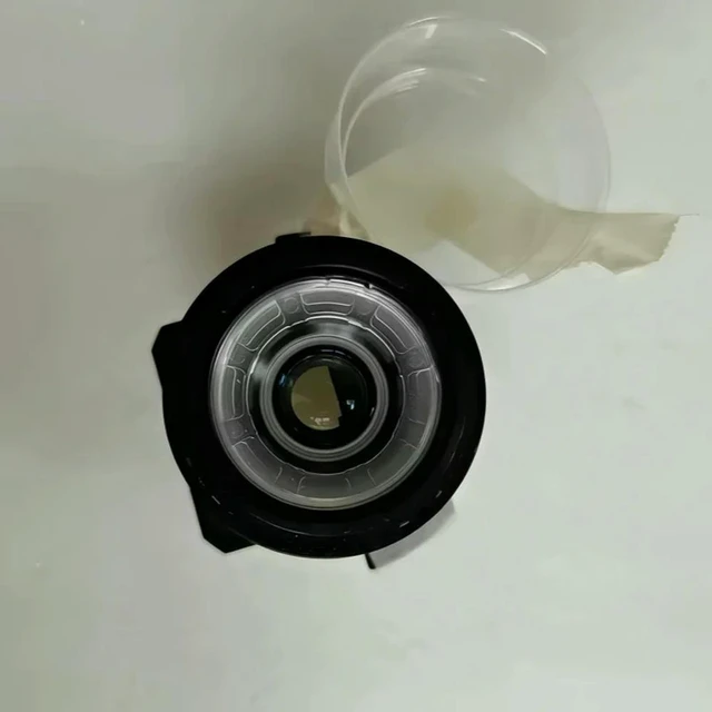 Alt view image 2 of 3 - XGIMI H1 Projector Lens