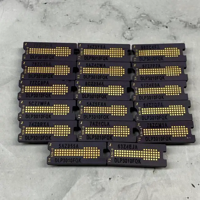 Main image of DMD Chip DLP3010FQK Fit for XGIMI Z4air JMGO P1/P2/R8/T6 Projector