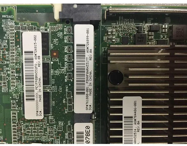 Alt view image 2 of 6 - P840+4G 726897-B21 761880-001 12G/B SAS P840 Array Card