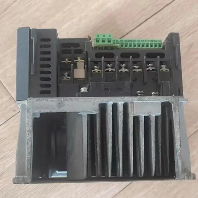 Alt view image 2 of 3 - FR-E740-2.2K-CHT 2.2KW 380V Inverter 100% Tested Fast Ship