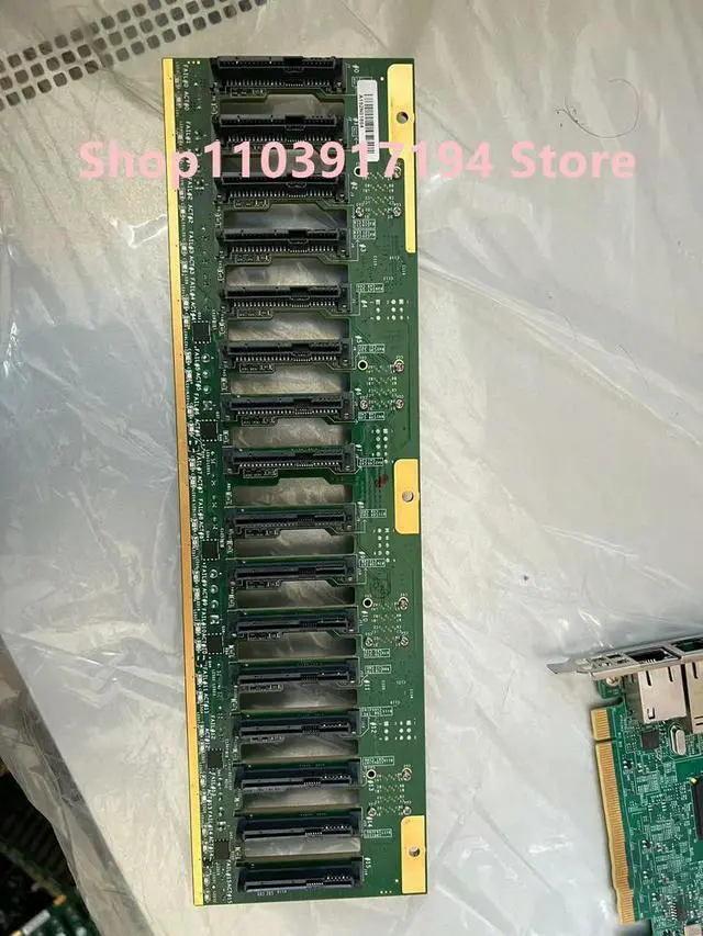 Alt view image 2 of 2 - BPN-SAS3-213A Hard disk expansion backplane 12GB