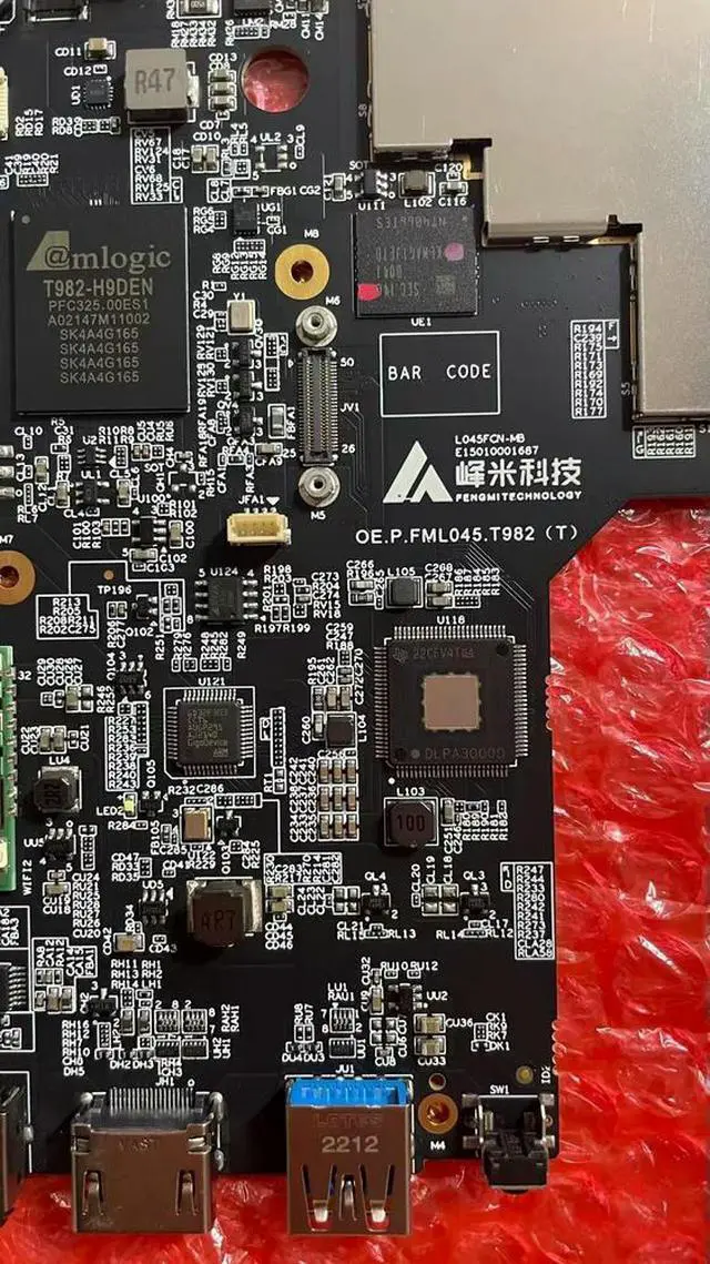 Alt view image 2 of 3 - Projector Drive board L045FCN-MB E15010001687
