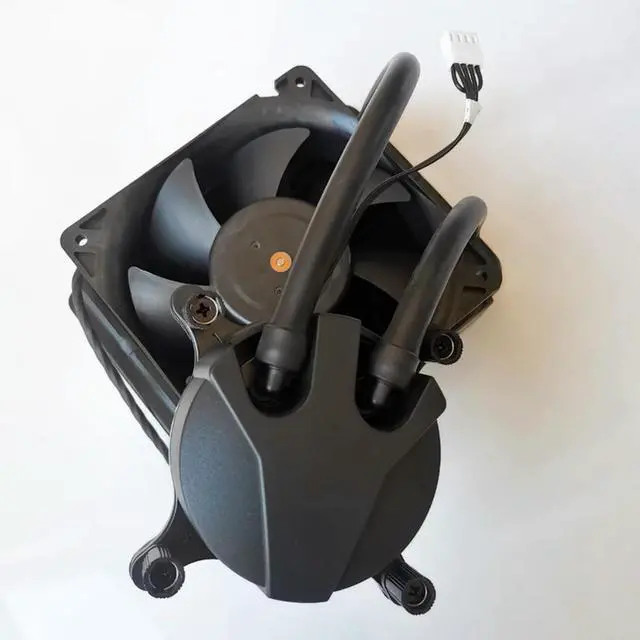 Alt view image 3 of 3 - 0MH0HN For Aurora R8 R9 R11 R12 Liquid CPU Cooler Heatsink MH0HN CN-0MH0HN Water-Cooled Radiator