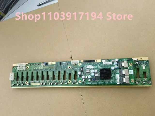 Main image of BPN-SAS2-216EL1 2U 2.5 inches 24-position hard disk Backplane