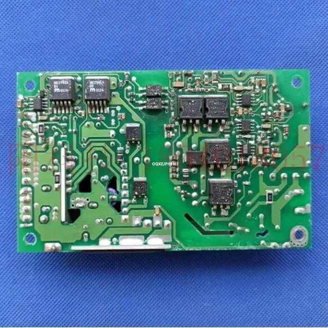 Alt view image 2 of 2 - Almost Accessory For EOS 100W VLT100-4001