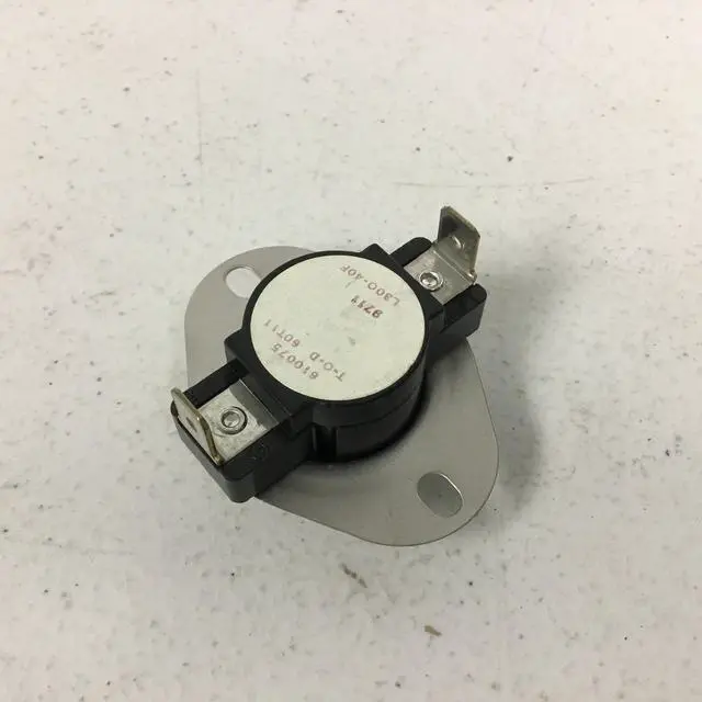 Alt view image 4 of 7 - Series L300 Thermostat 60T11 Style 610075