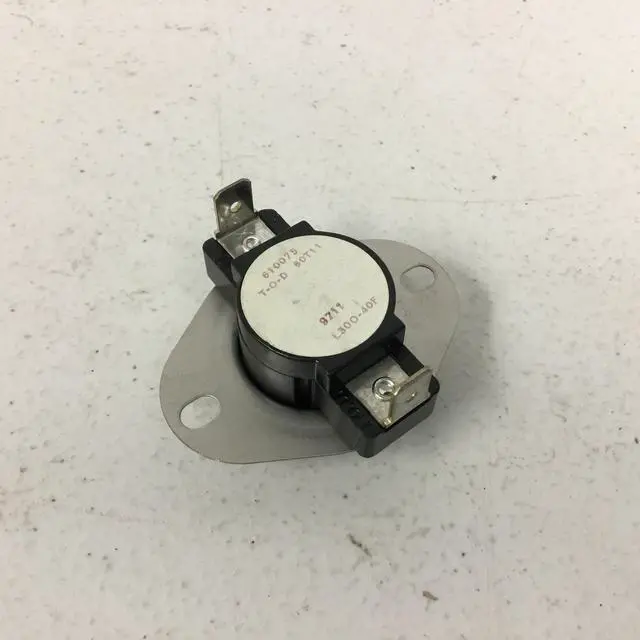 Alt view image 5 of 7 - Series L300 Thermostat 60T11 Style 610075