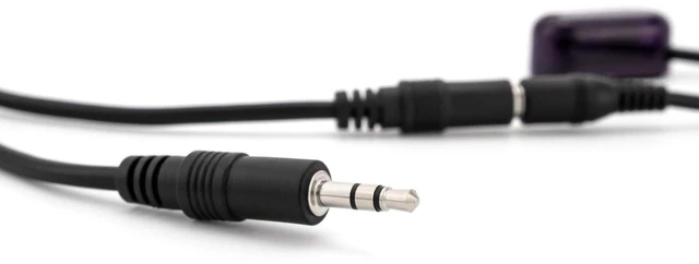 Alt view image 4 of 5 - IR (Infrared) Extension Cable, 25 ft, Pure Copper, OFC, 24k Gold Plated SW-29727-25