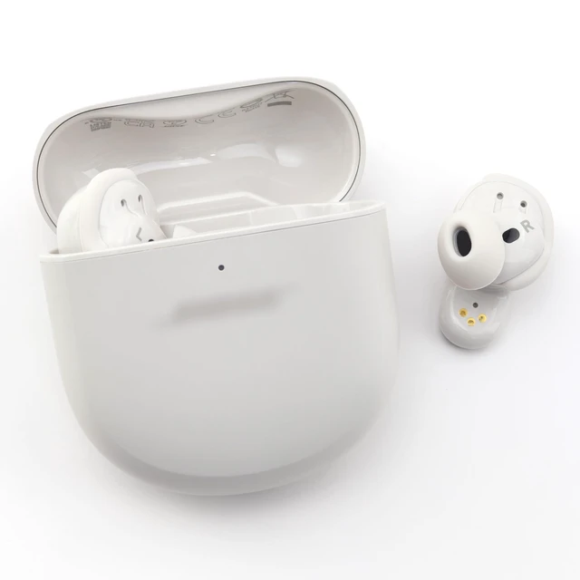 Alt view image 4 of 5 - Replacement Silicone Ear Tips for Bose QuietComfort Ultra Earbuds 3 Pairs (White, Assorted S/M/L)