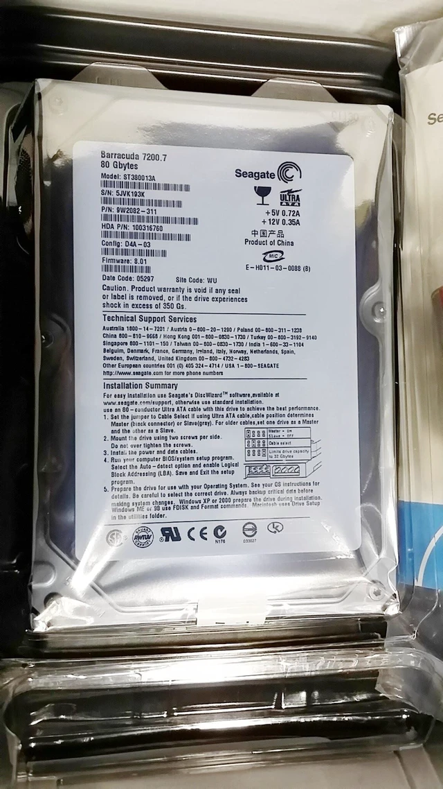 Main image of Seagate ST380013ARK Internal Barracuda 7200 RPM 80 GB Ultra ATA/100 Hard Drive