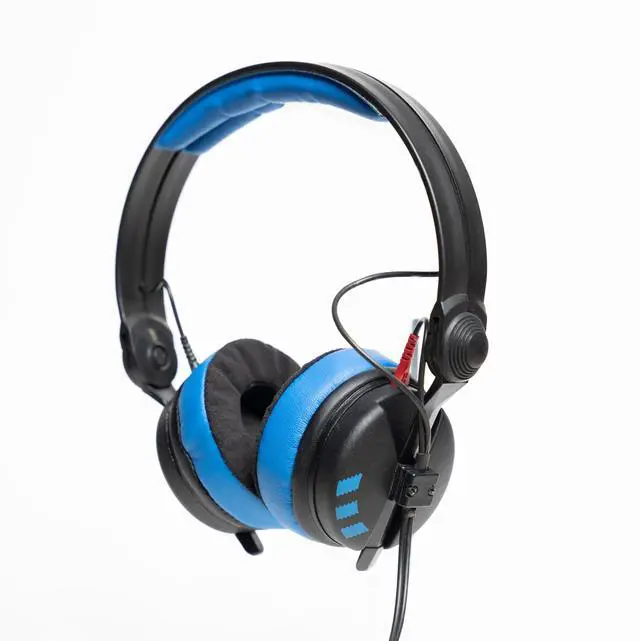 Alt view image 3 of 6 - HD25 Comfort Blue Earpads