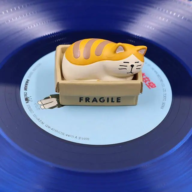 Main image of Record Player Decor Cartoon Turntable Accessory for Vibration Damping LP | Decoration Turntable Weight Clamp (Style D)