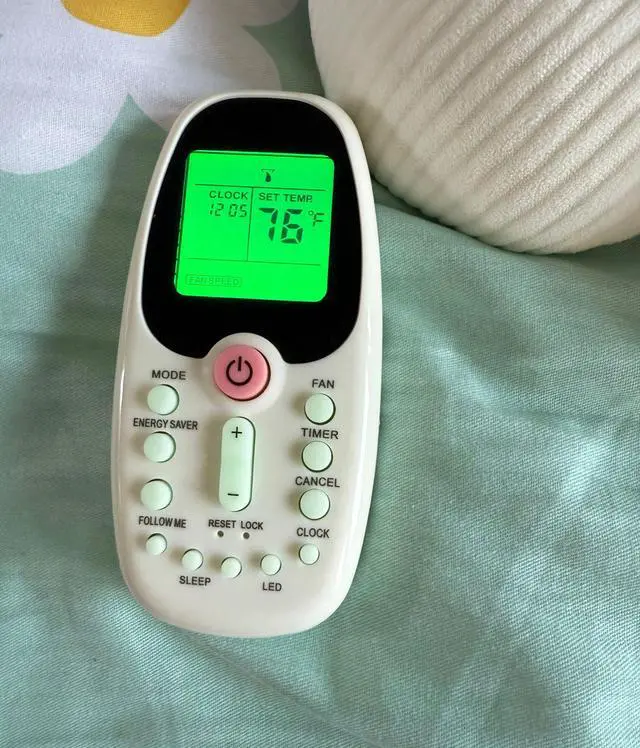 Alt view image 2 of 6 - Replacement Remote Control for Arctic King Midea Comfort-aire Window Air Conditioner R09B/BGE R09B/BGCE R09C/BGCE R06/BGE KSTAT12-1A MWJ5-08ERN1-BI8 WTW-12ER5A KSTAT12-2A