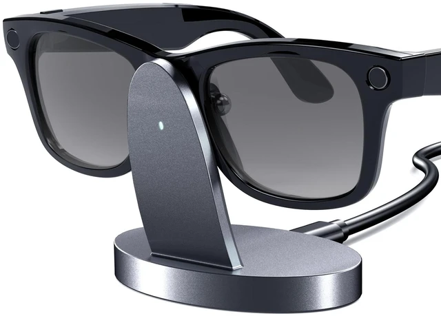 Main image of Charging Dock Compatible with Ray-Ban Meta Smart Glasses, Portable Charging Stand Work for Way-farer/Skyler/Headliner Models, LED Indicator, Pin Contact Fast Safe Charging, Space Gray
