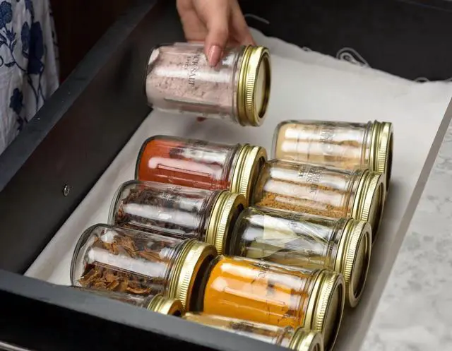 Alt view image 2 of 5 - Mainstays 8 oz Regular Mouth Half Pint Mason Canning Jars with Lids and Bands, 12 Pack