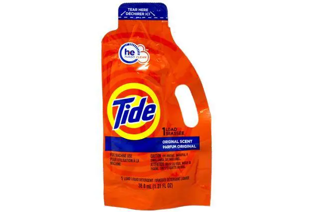 Alt view image 3 of 6 - Tide Ultra Concentrated Laundry Detergent and Washing Soap, Travel Size, 1.31 fl oz (2 Pack)