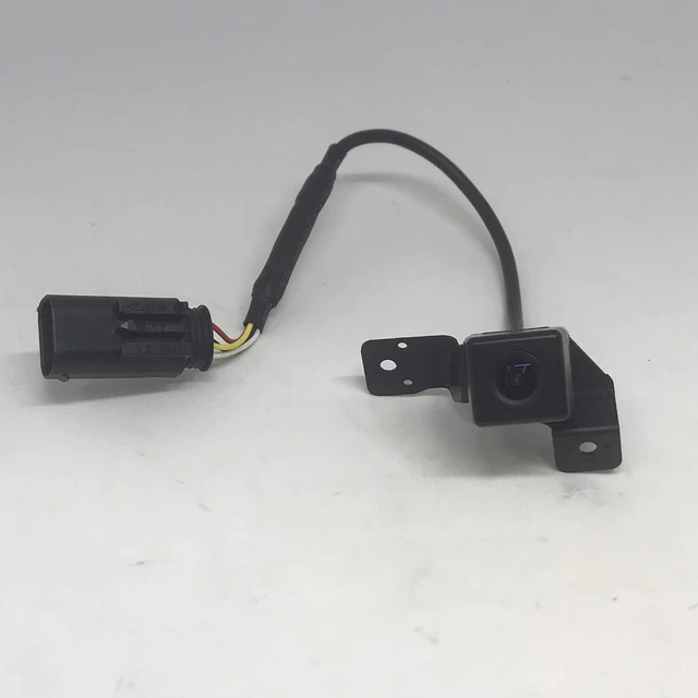 Main image of Genuine 95750 2B500 Camera Back View for 2010 2012 Hyundai Santa Fe