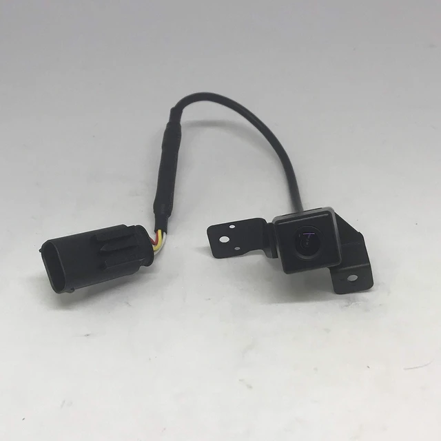 Alt view image 2 of 5 - Genuine 95750 2B500 Camera Back View for 2010 2012 Hyundai Santa Fe