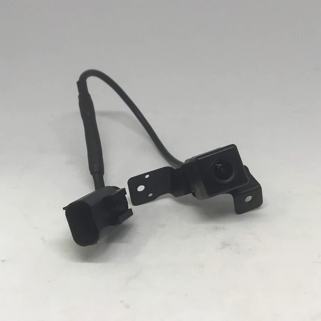 Alt view image 3 of 5 - Genuine 95750 2B500 Camera Back View for 2010 2012 Hyundai Santa Fe