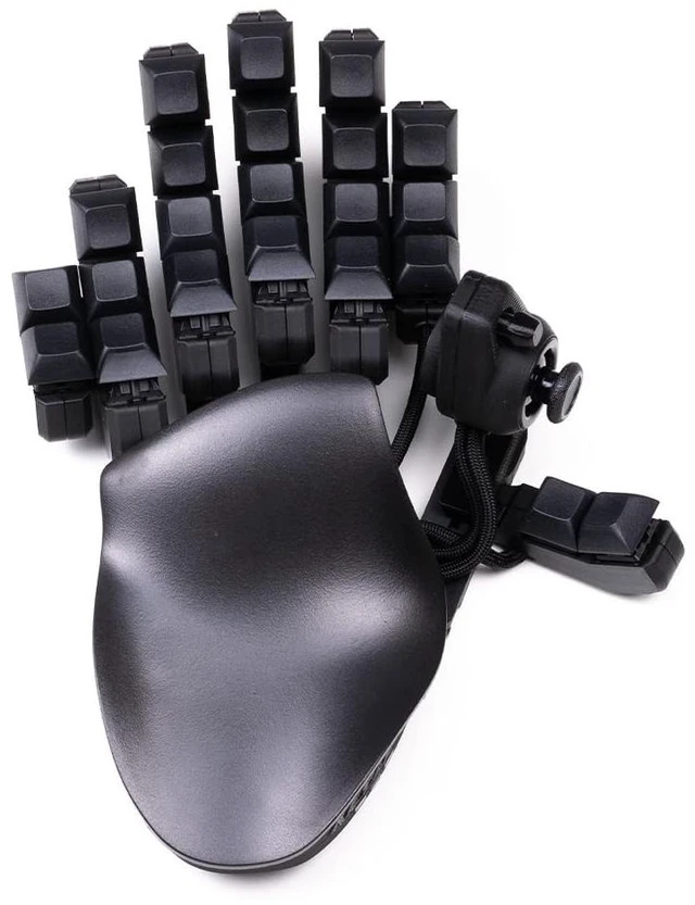 Main image of AZERON Keyzen Keypad with 32 Fully Mappable Keys, 360 Hall-Effect Elite Joystick, Macros, Adjustable Ergonomic Design, Cherry MX Switches, N-Key Rollover. (Black Elite, Cherry MX Red)