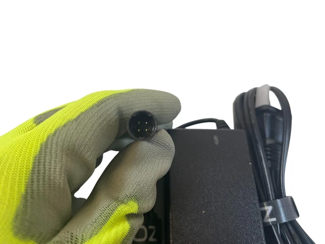 Alt view image 4 of 5 - Li-Ion Wall Charger for Radiodetection RD7100 RD7200 RD8100 RD8200 Locators