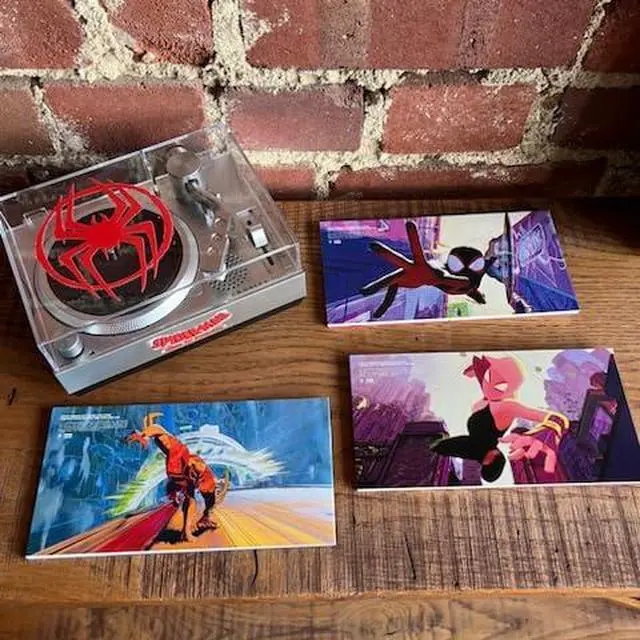 Alt view image 3 of 7 - CR6037A-SI RSD3 Mini Turntable, Spider-Man | For 3-inch Vinyl Records