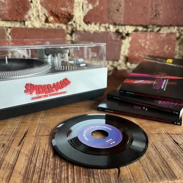 Alt view image 5 of 7 - CR6037A-SI RSD3 Mini Turntable, Spider-Man | For 3-inch Vinyl Records