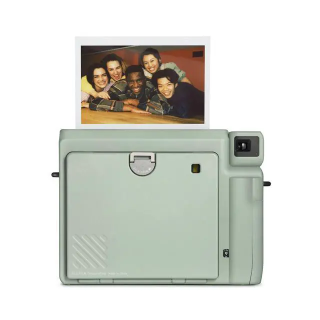 Alt view image 3 of 6 - Wide 400 Instant Camera