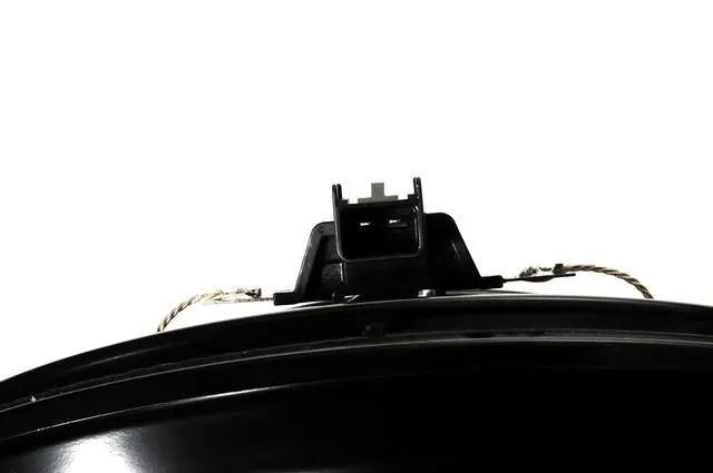 Alt view image 3 of 3 - GM Original Equipment 23445311 Front Door Radio Speaker
