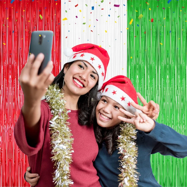 Alt view image 7 of 7 - Italian Party Decoration Red White and Green Tinsel Foil Fringe Curtains Backdrop Streamers for Christmas Mexican Fiesta Birthday Party Decor Supply
