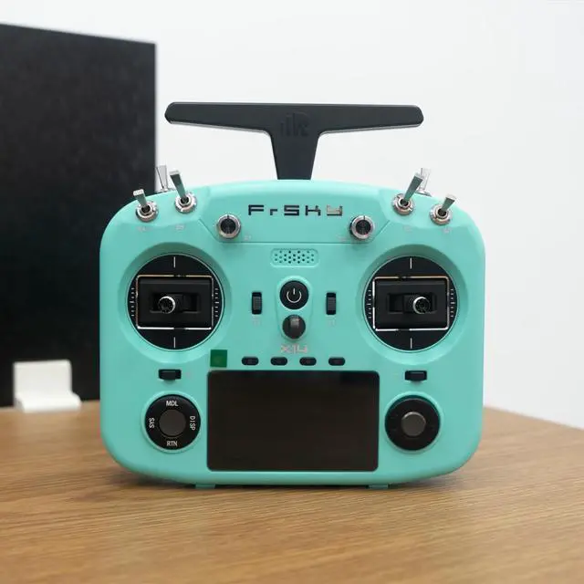 Alt view image 4 of 6 - Twin X14 Dual 2.4G 24CH High-Speed Low-Latency RC Radio System with TW Mode and ACCST D16/ACCESS Transmitter (Green)