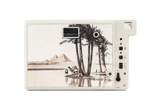 Alt view image 2 of 2 - Lomo'Instant Wide Camera, el Nil Edition, 90mm Lens, 3 Attachments, Built-in Flash